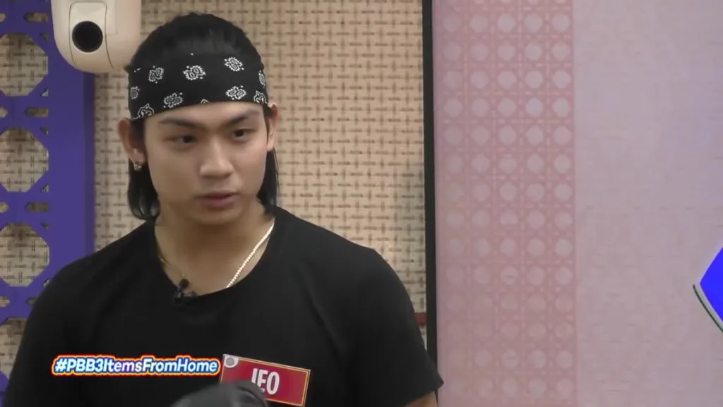 Jeo ng PBB Collab 3.0 habang ikinukuwento ang hammock mula sa kanilang pamilya