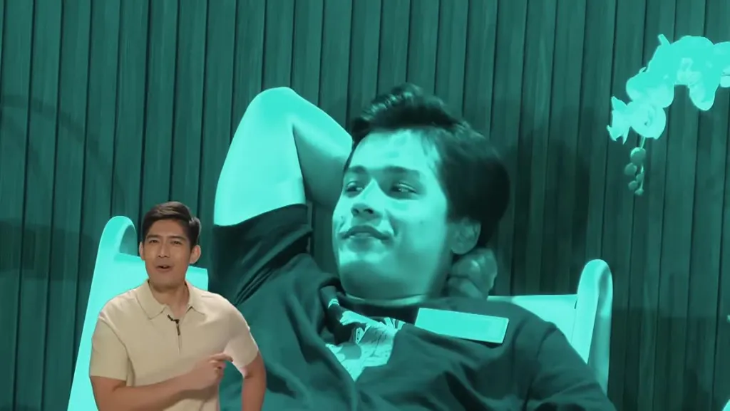 Si Robbie ng PBB Collab 3.0 sa confession room habang ikinukuwento ang secret task